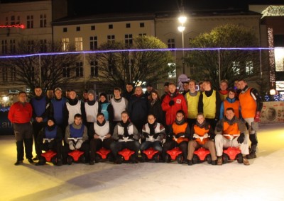 Erster Bobby-Car-Fußball-Cup auf dem Eis in Brandenburg an der Havel