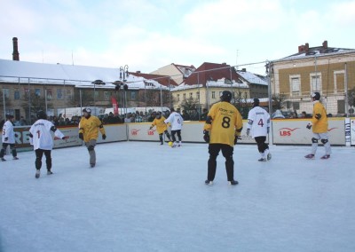 Fußball auf dem Eis 2011