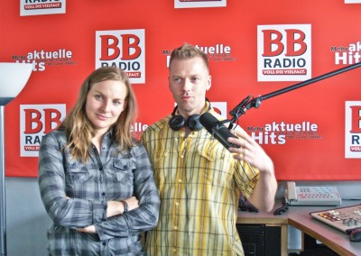 Judith Holofernes von WIR SIND HELDEN bei Jens im Studio